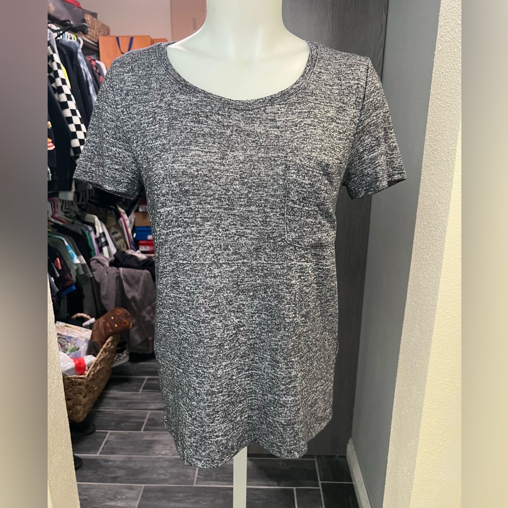 Abercrombie & Fitch Gray Pocket Short Sleeve Top